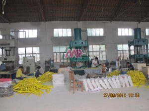 Trimming the burr inspection the quality