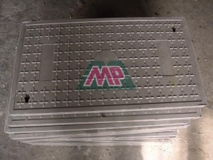 trench manhole cover 