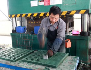 slatted floor processing